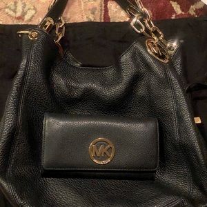 Authentic Michael Kors pebble leather fulton bag